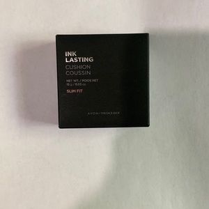 Ink lasting foundation by Avon